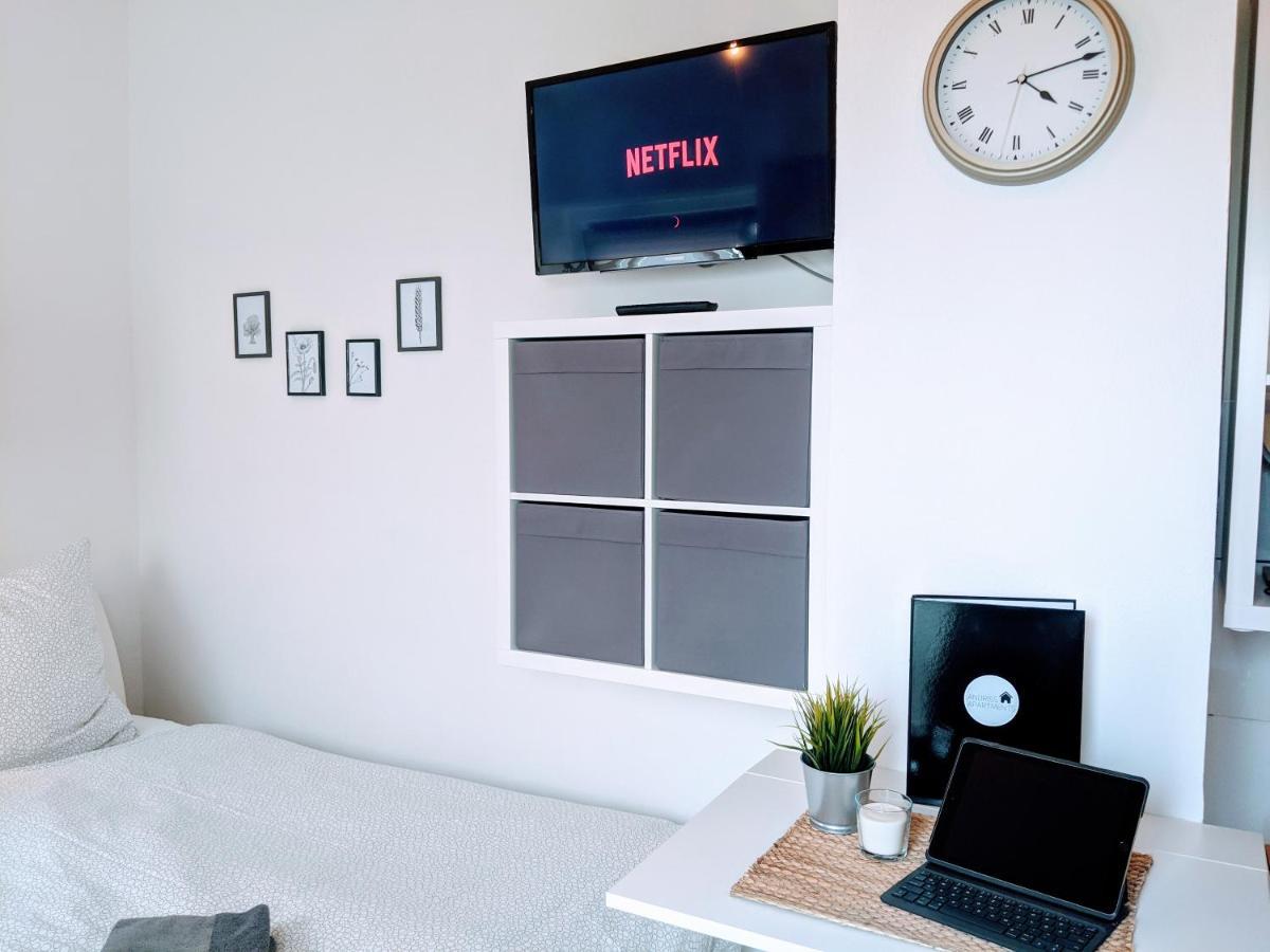 Lenastay L Tiny Apartment - Innenstadt كايزرسلاوترن المظهر الخارجي الصورة